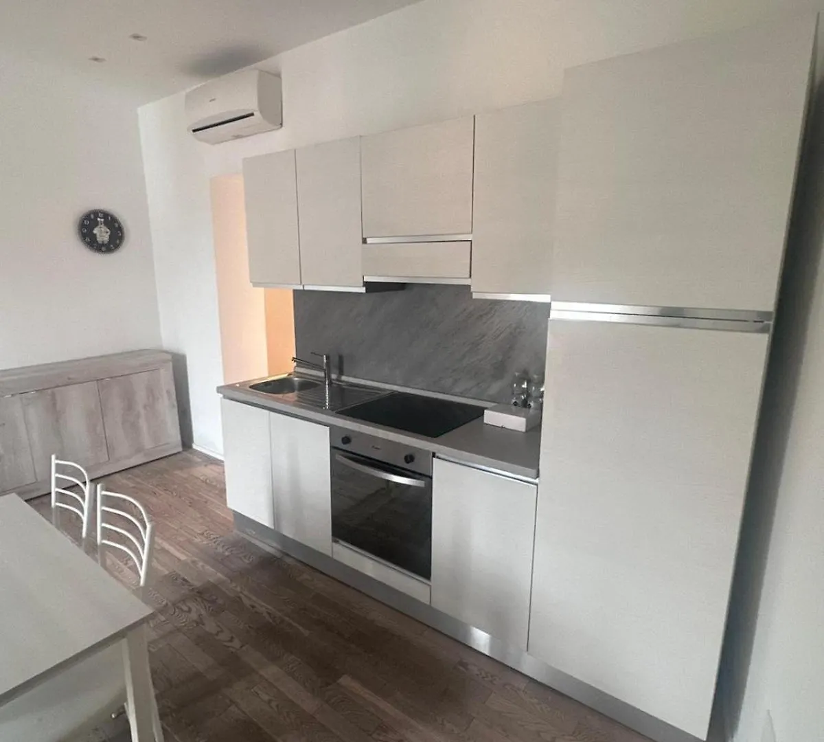 Apartman Appartamento Superstudio Heart Of Milánó