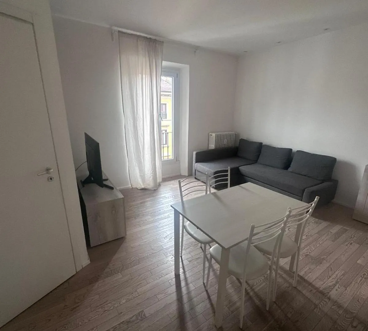 Appartamento Superstudio Heart Of Milánó 0*,